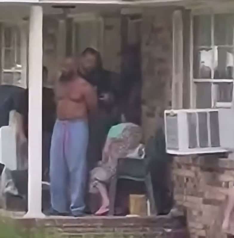 250 Animals Found In “House of Horrors”, Police Arrest Couple